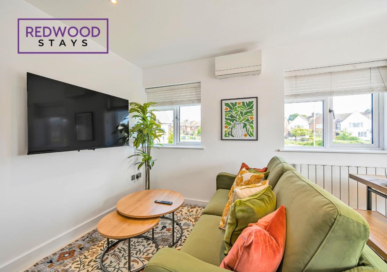 Modern Serviced Apartments For Contractors & Families With Free Parking, Wifi & Netflix By Redwood Stays Basingstoke Dış mekan fotoğraf